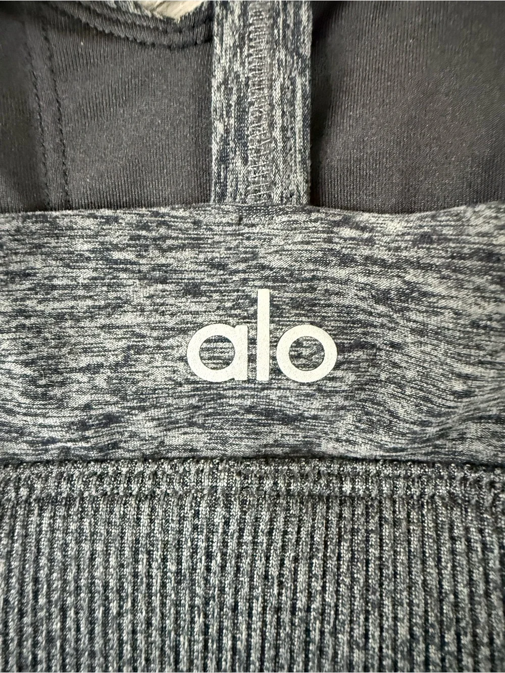 ALO Yoga stretch knit moisture
