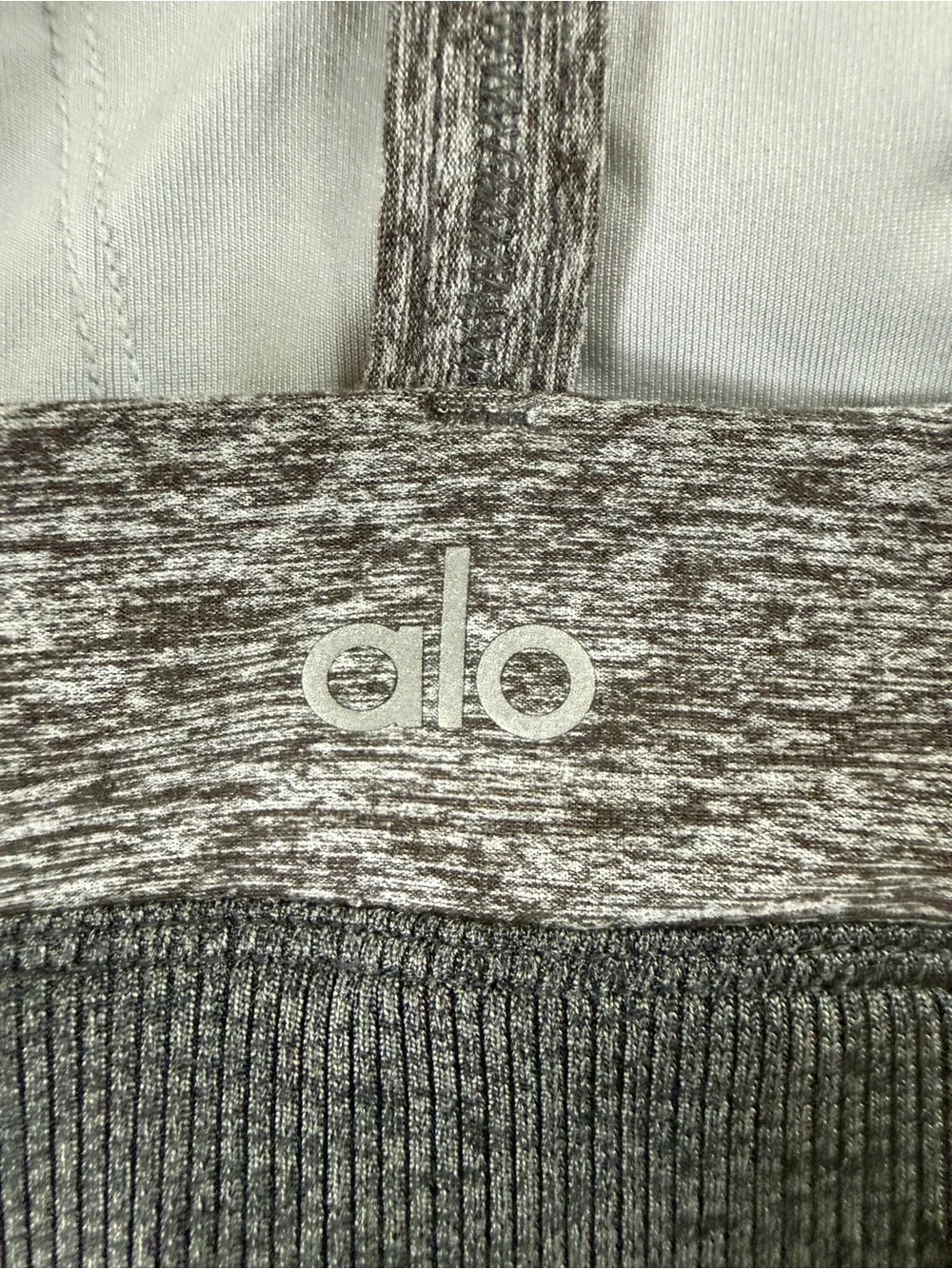ALO Yoga seamless wicking