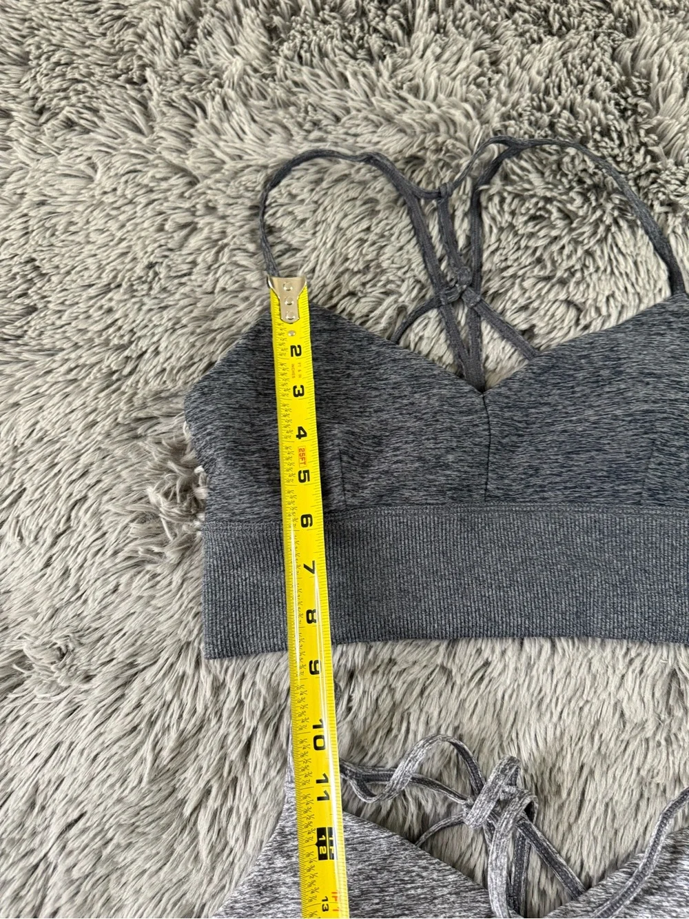 ALO Yoga stretch charcoal