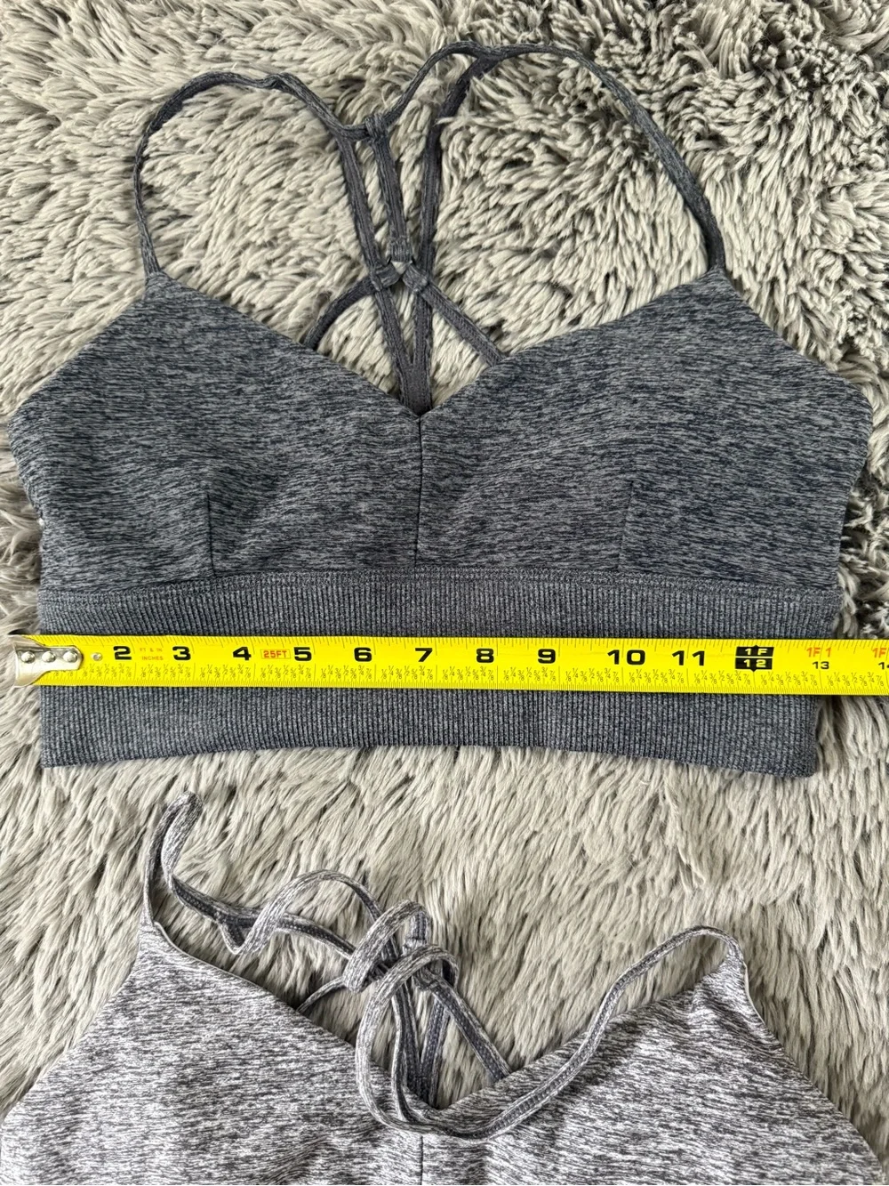 ALO Yoga pockets crisscross