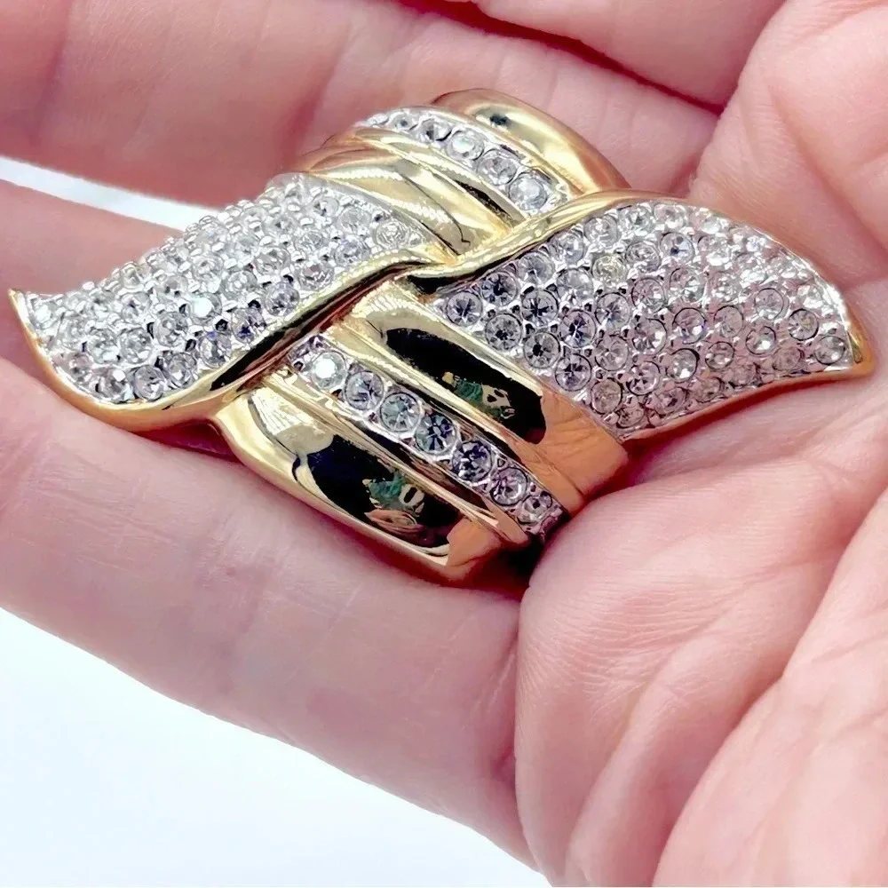 Swarovski crystal pave