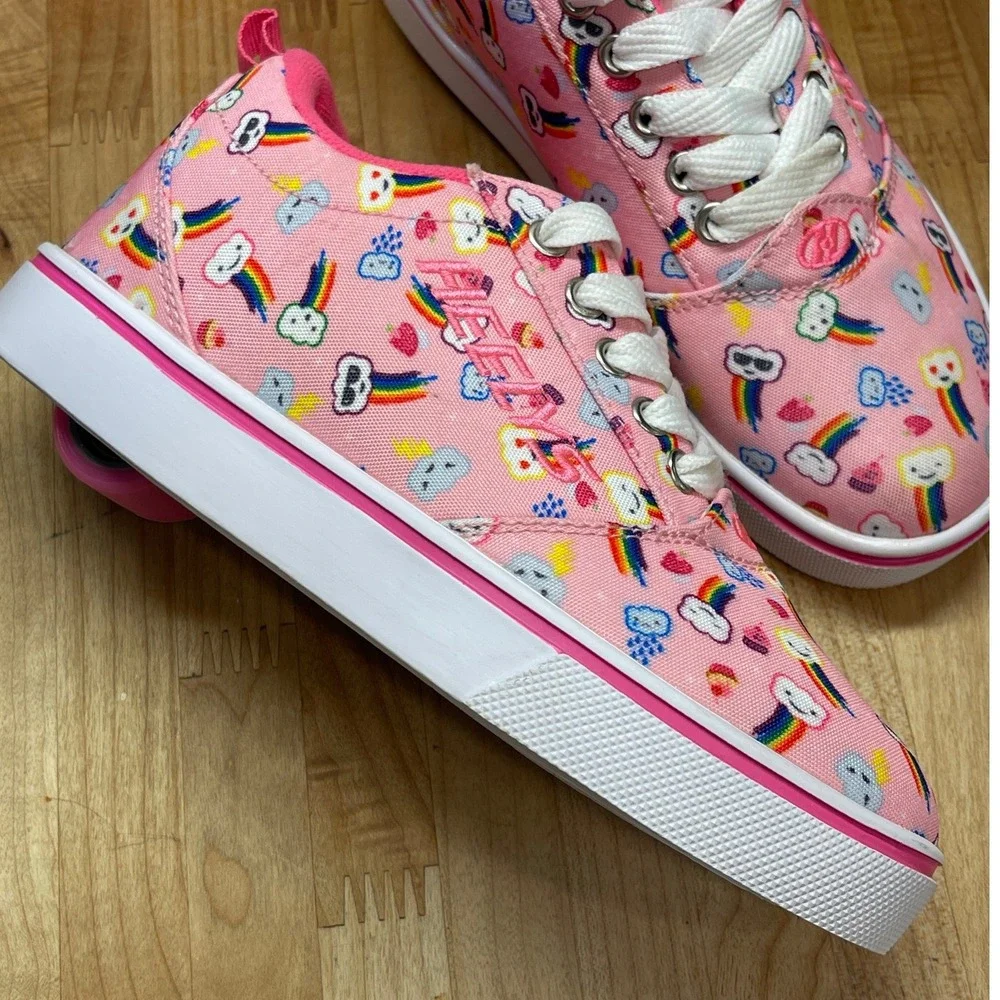 Heelys Pro 20 Prints Pink Rainbow Cloud Skate Shoes Youth Size 2 10335 NEW