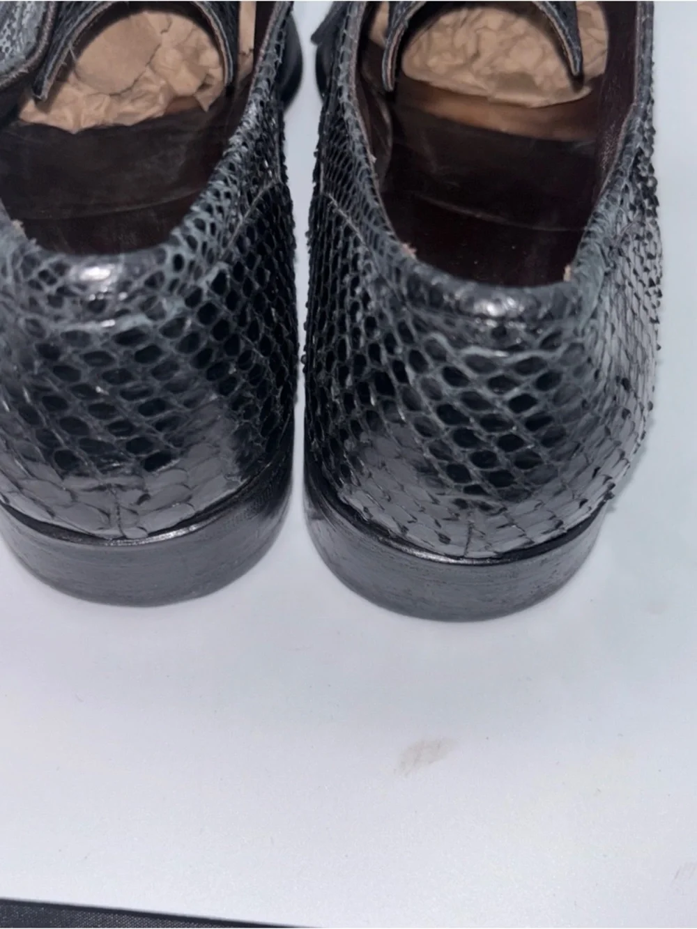 Dolce Gabbana Men's Black snake Textured Leather Lace-Up Dress Shoes