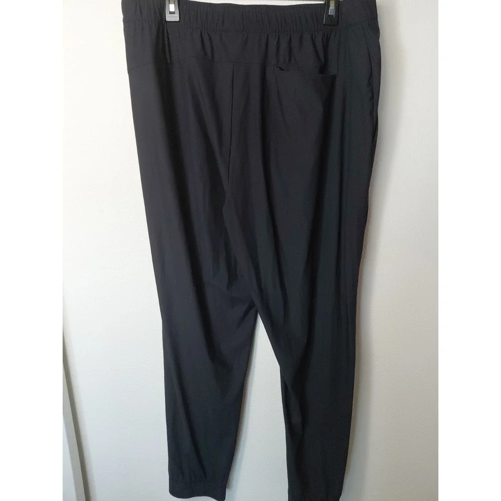 adidas essential jogger
