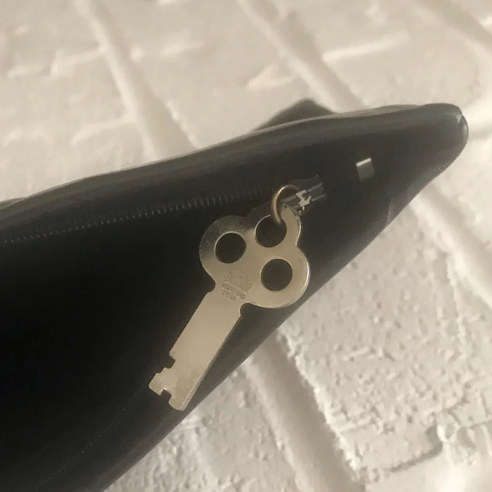 N/A black leather