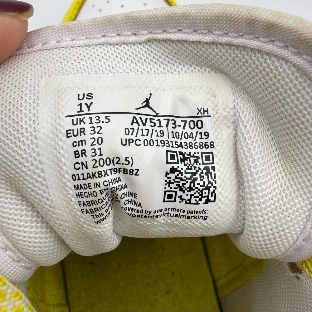 Nike very good