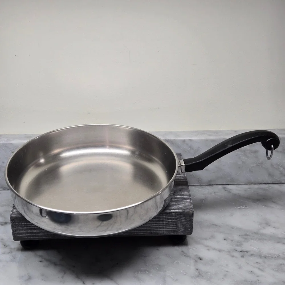 Vintage Faberware 10 Inch Skillet Fry Pan Stainless Steel Aluminum‎ Clad, No Lid