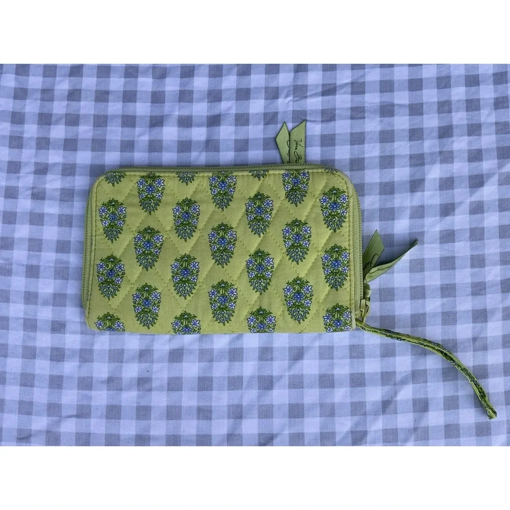 Vera Bradley vera bradley