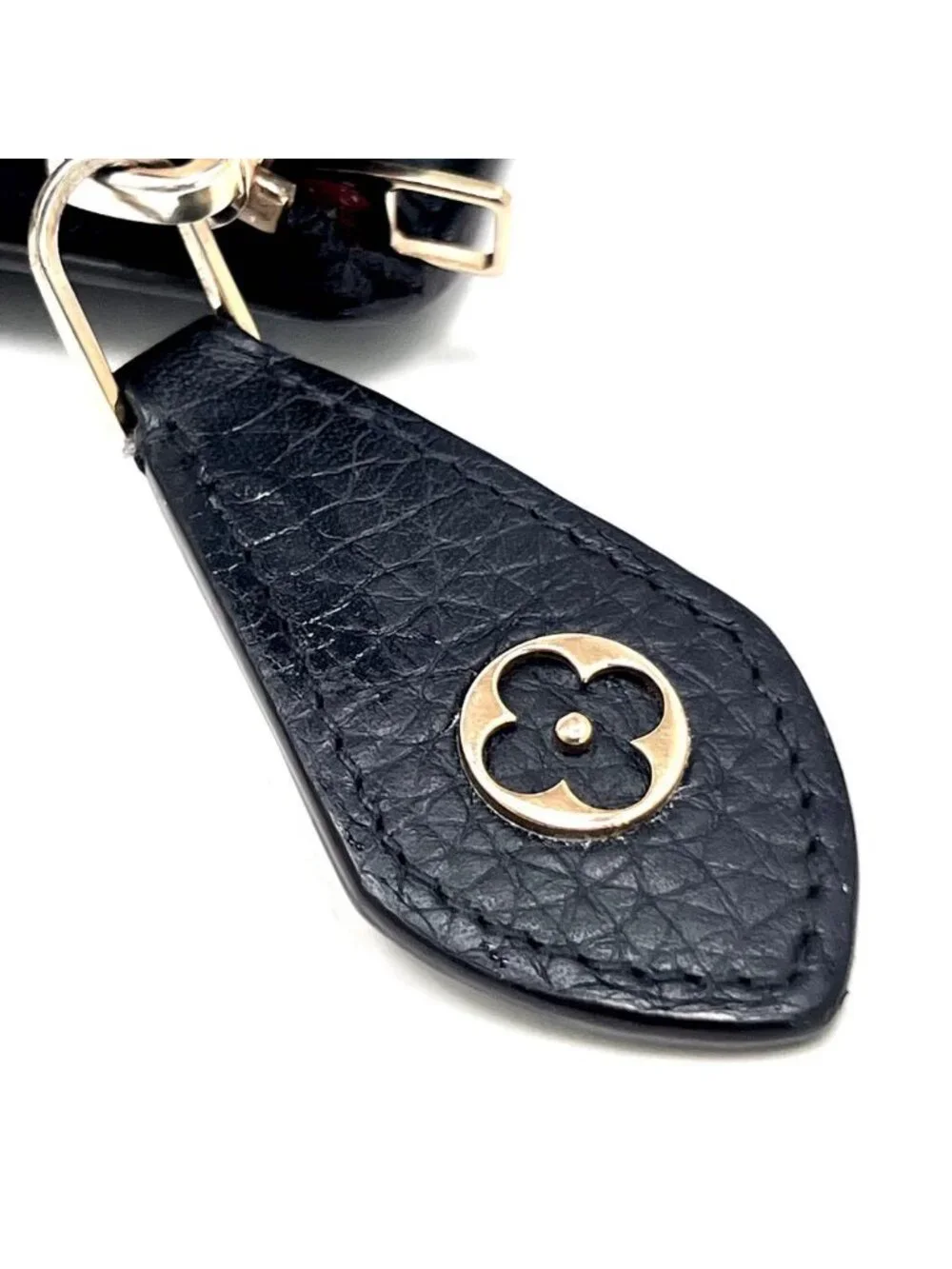 Louis Vuitton this authentic