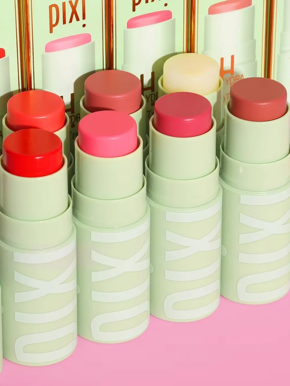 Pixi +hydra liptreat