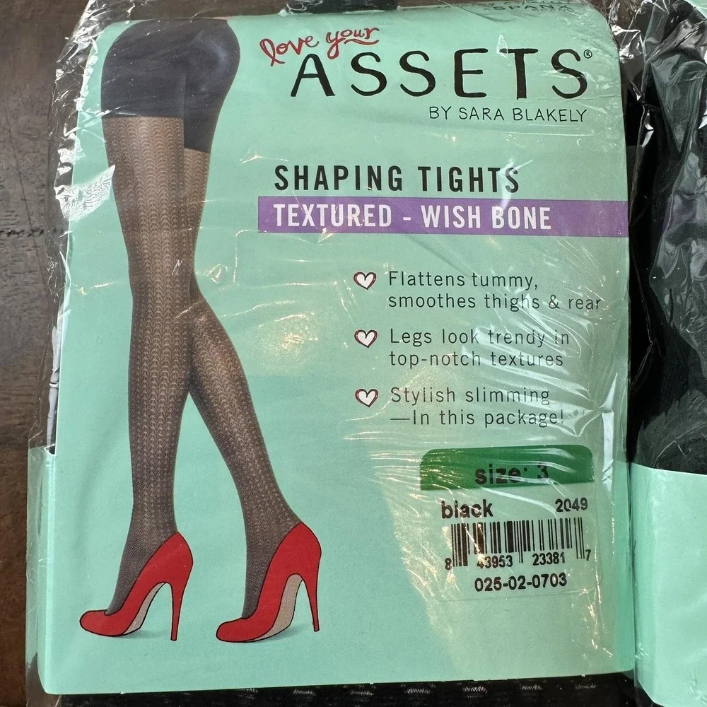 ASSETS by Sara Blakely brand assets