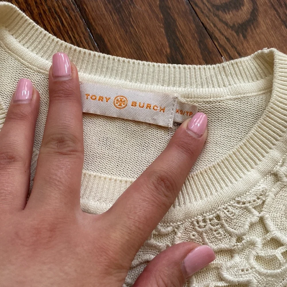 Tory Burch excellent size