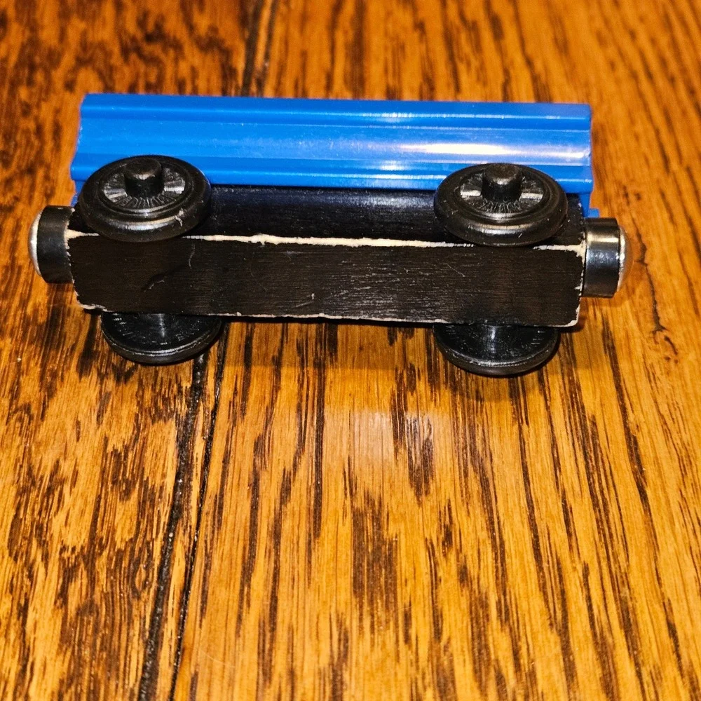 N/A thomas wooden