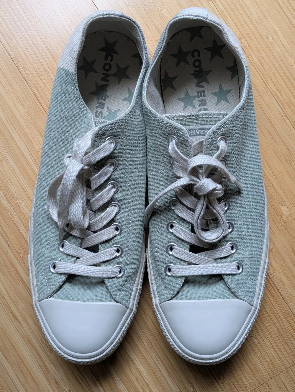 Converse All Stars like new