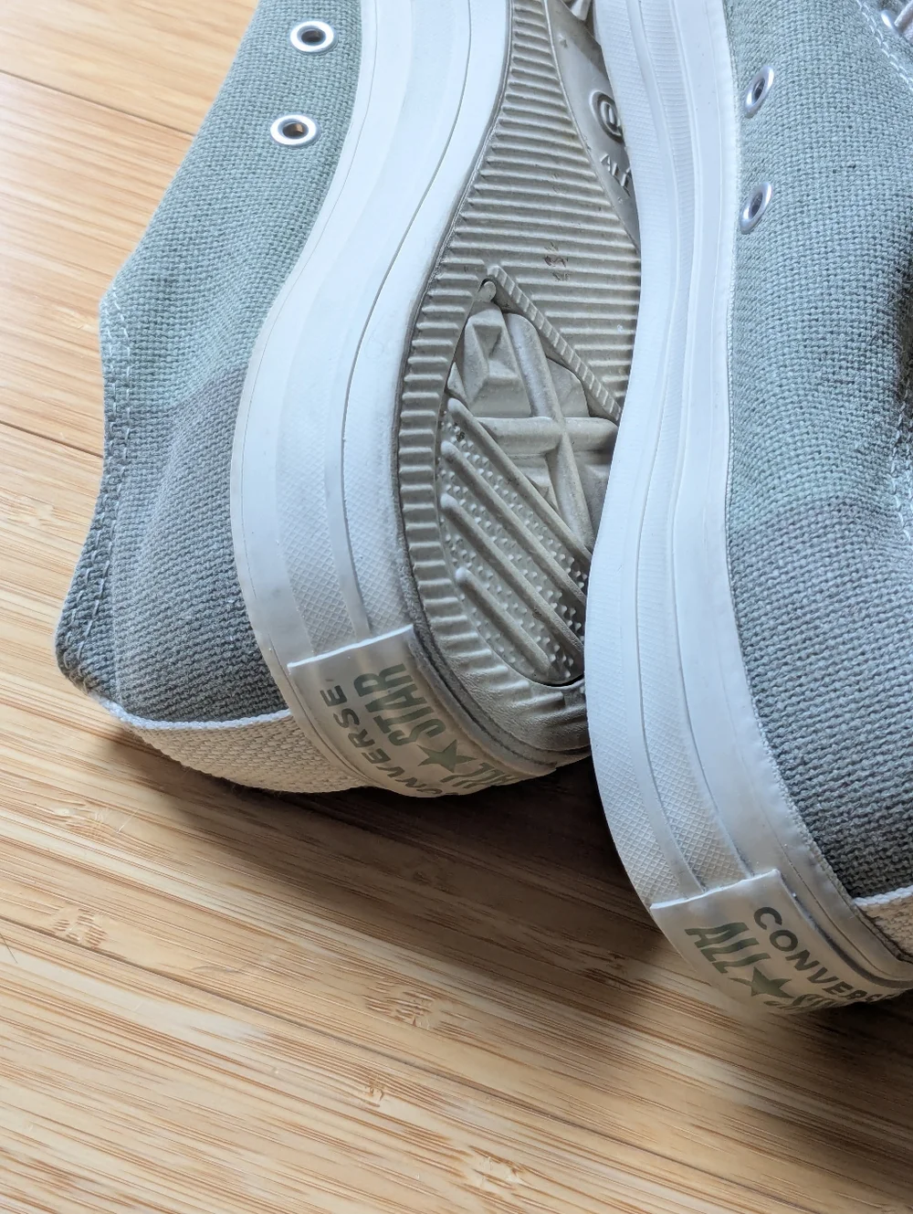 Converse All Stars like new