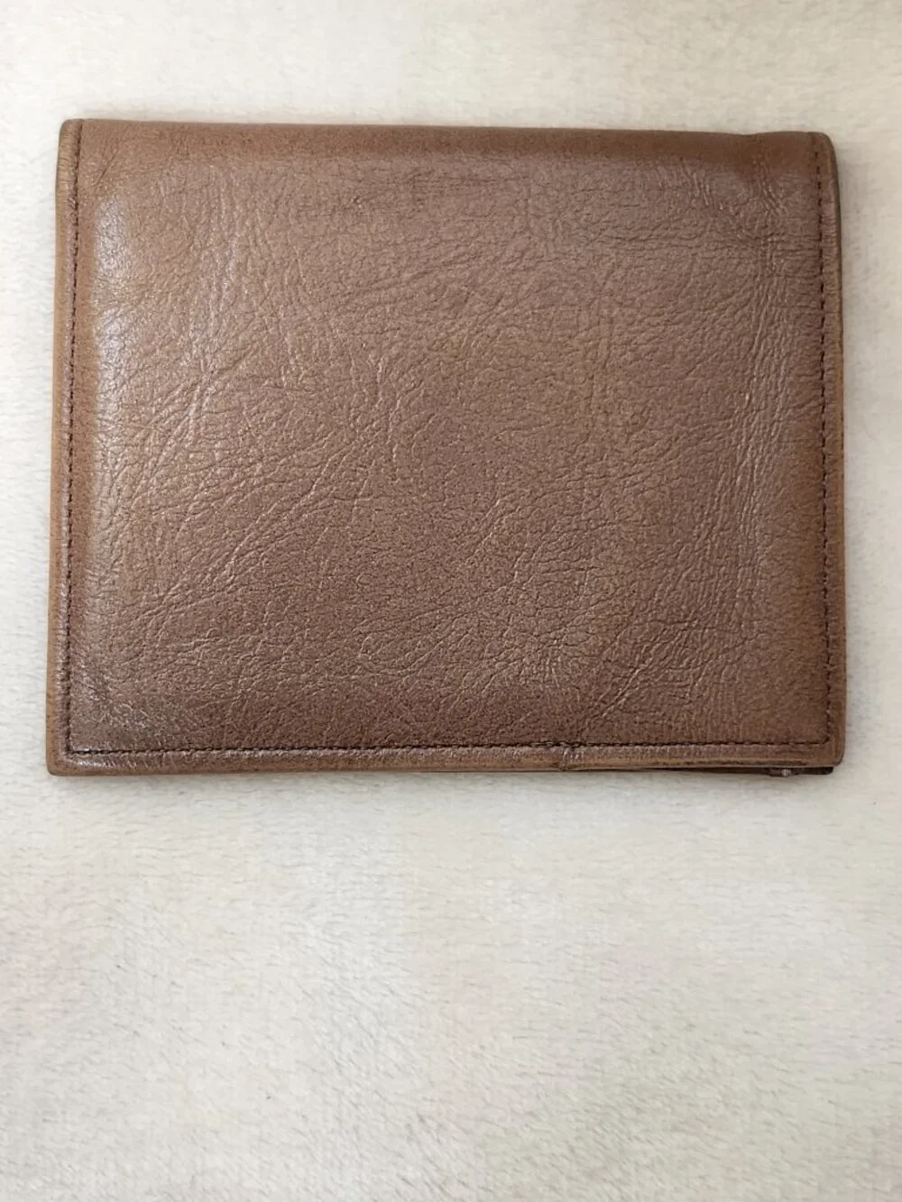 Prince Gardner accessory wallet construction
