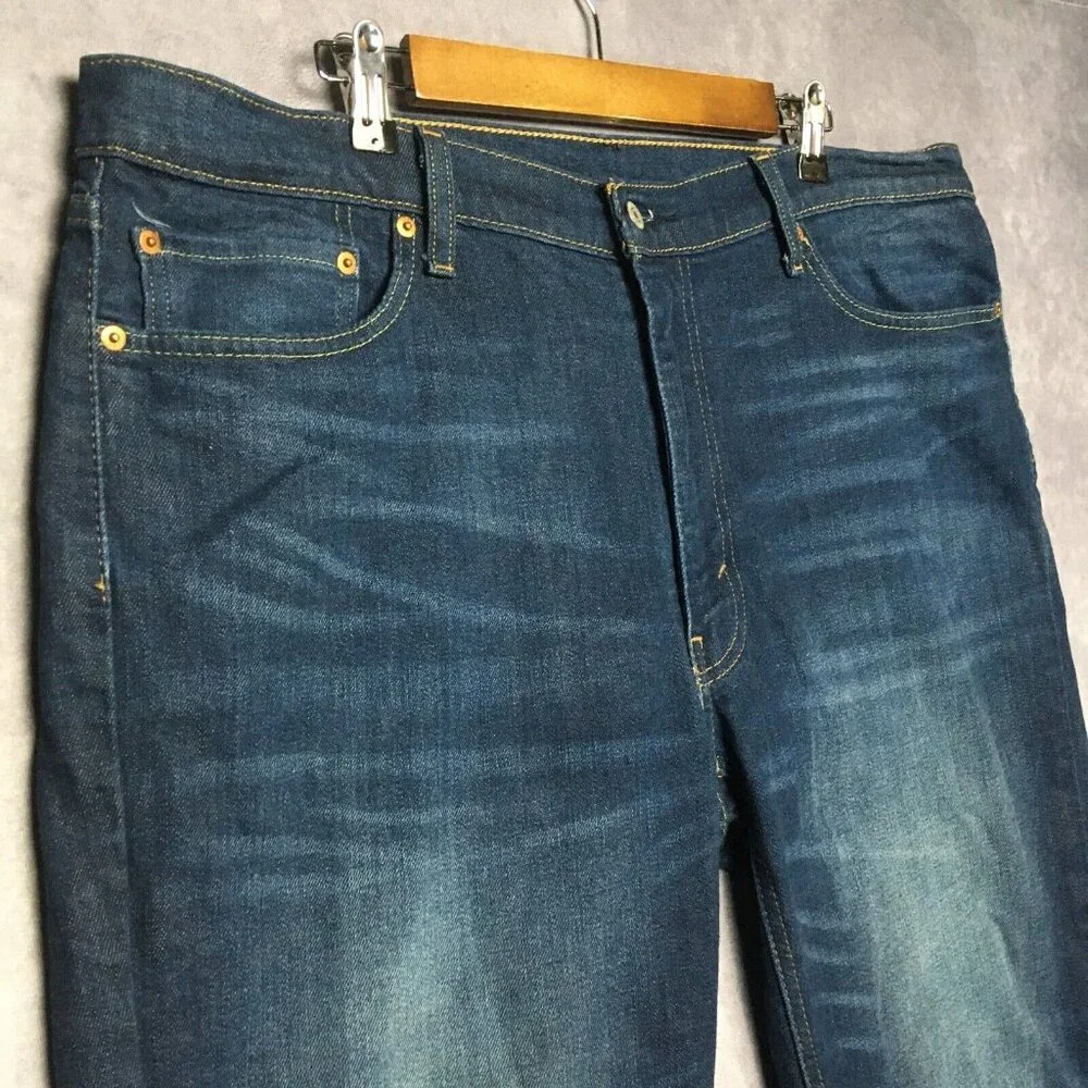 Levis levis mens