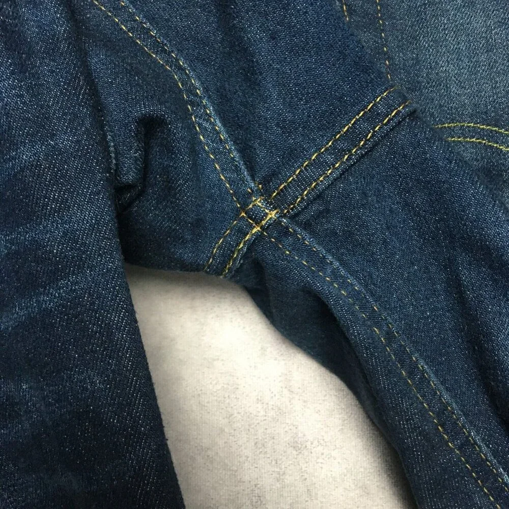 Levis levis mens