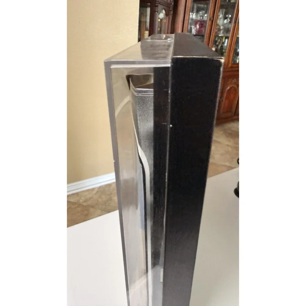 Mattel display cloudiness includes