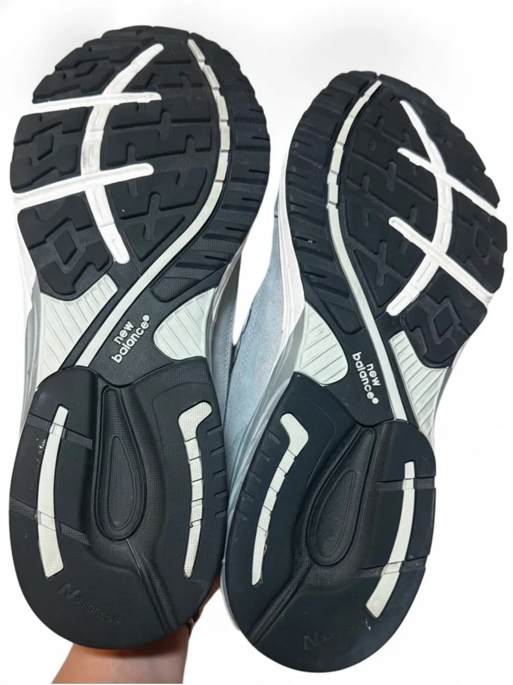New Balance sneakers overlays versatile