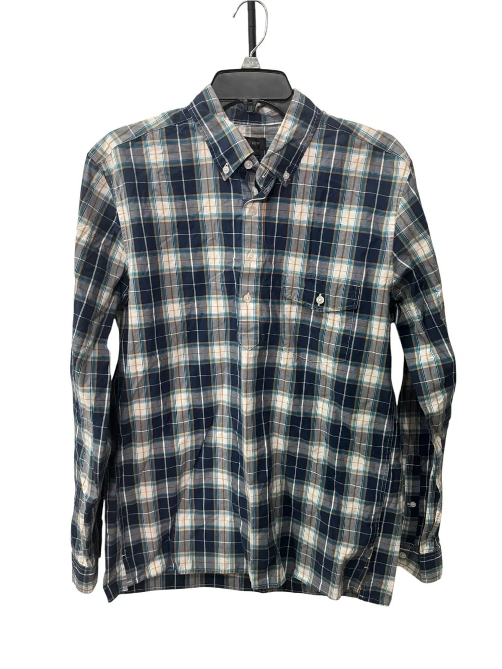 J.Crew button-down shirt features a blue and white plaid pattern size M