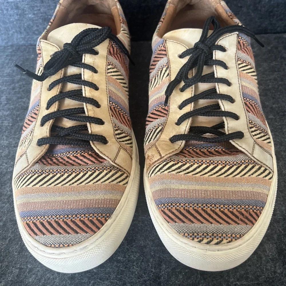 Taft sneaker tribal