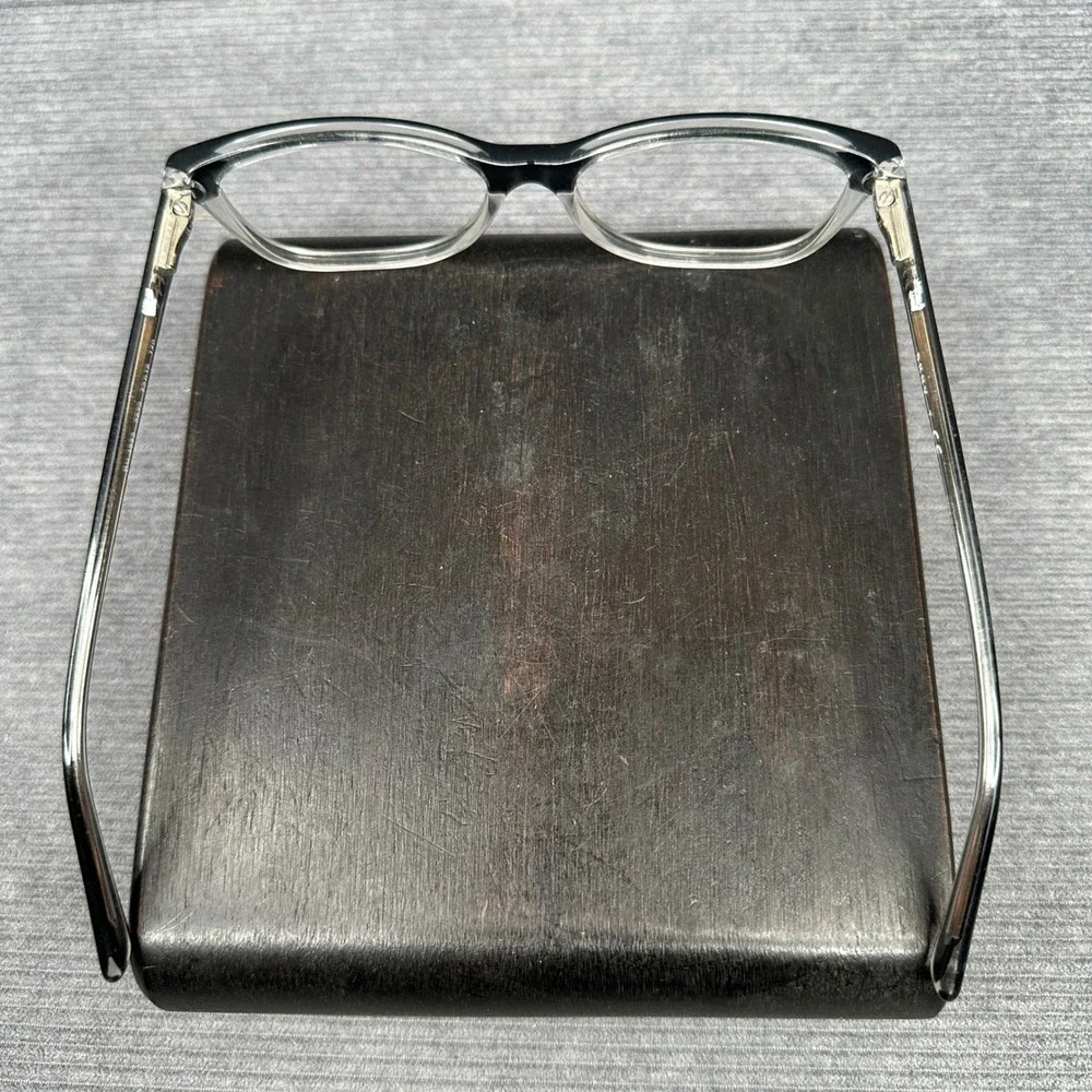 Dkny eyeglasses feature