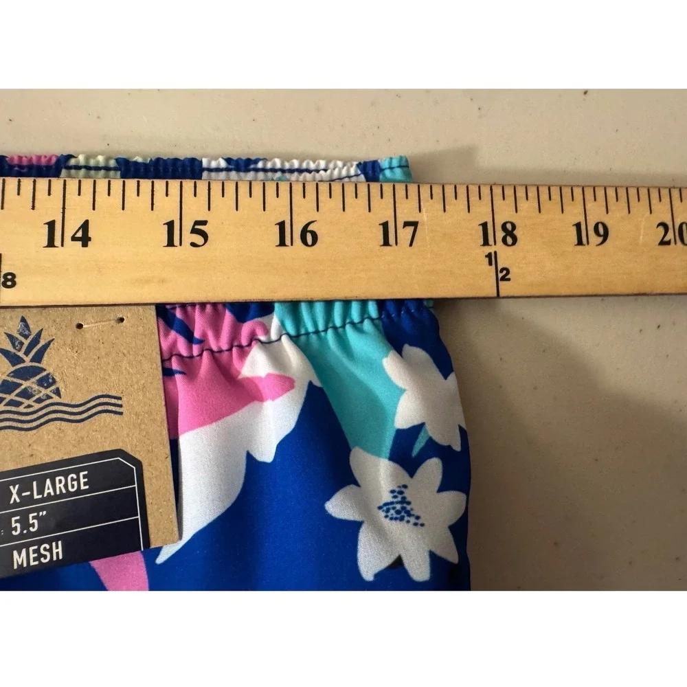 chubbies swim trunks
