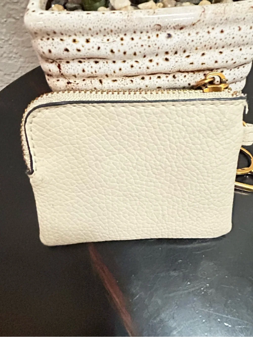 Steve Madden compact pouch