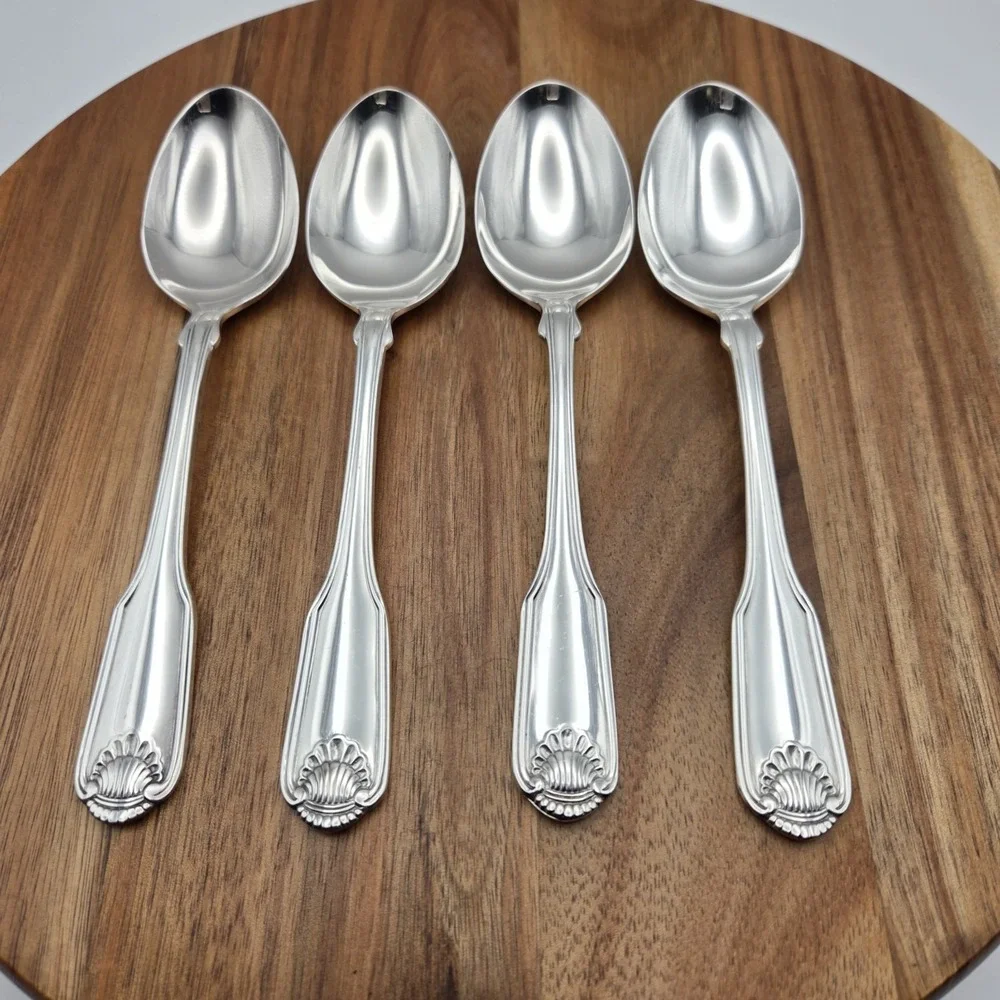 Set Of 4 Oneida Community Silverplate Silver‎ Shell Soup Spoons