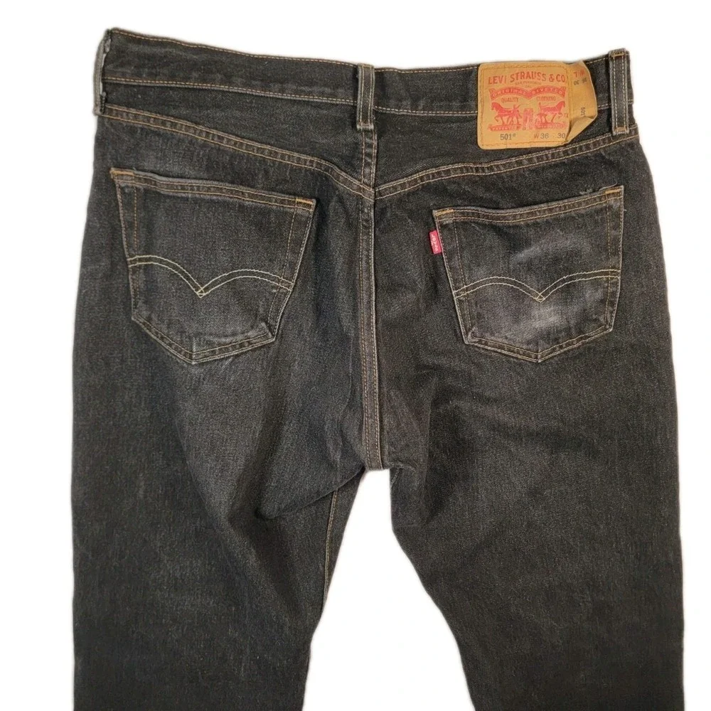 Levis 501 Jeans Mens 36x30 Black Straight Button Fly Denim Fits‎ 34x28.5