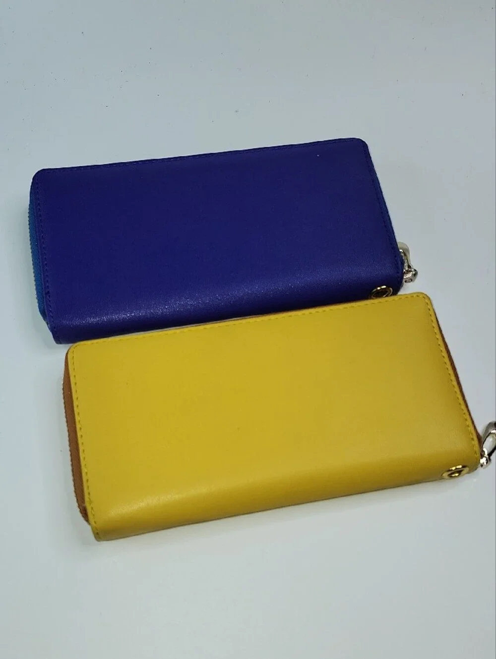 N/A zip wallets