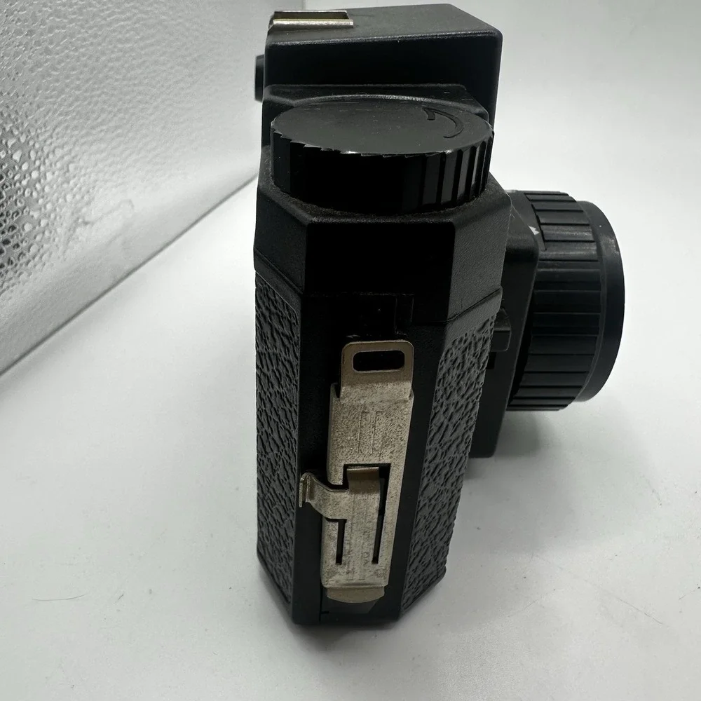 Holga fixed prior brand