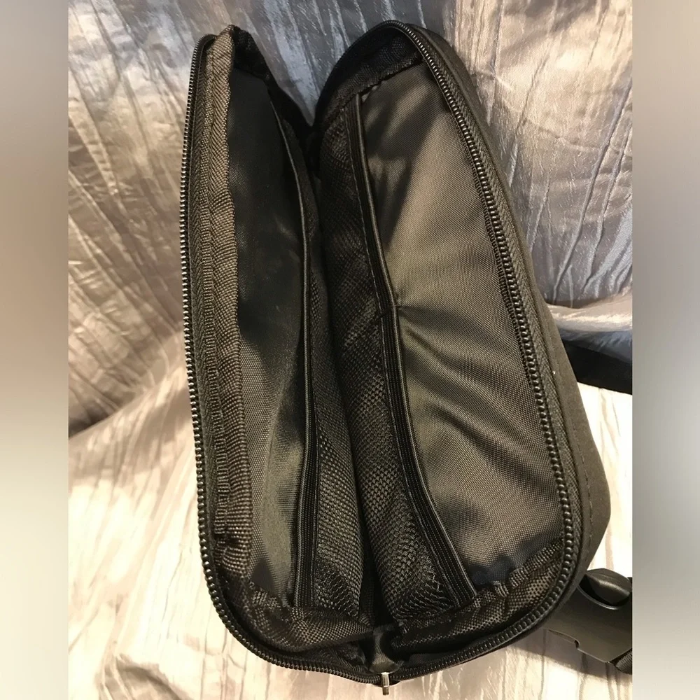 N/A stylish black