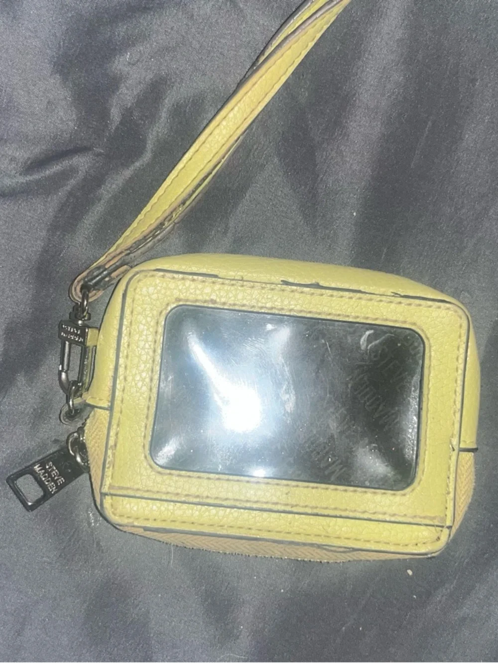 Steve Madden compact wristlet