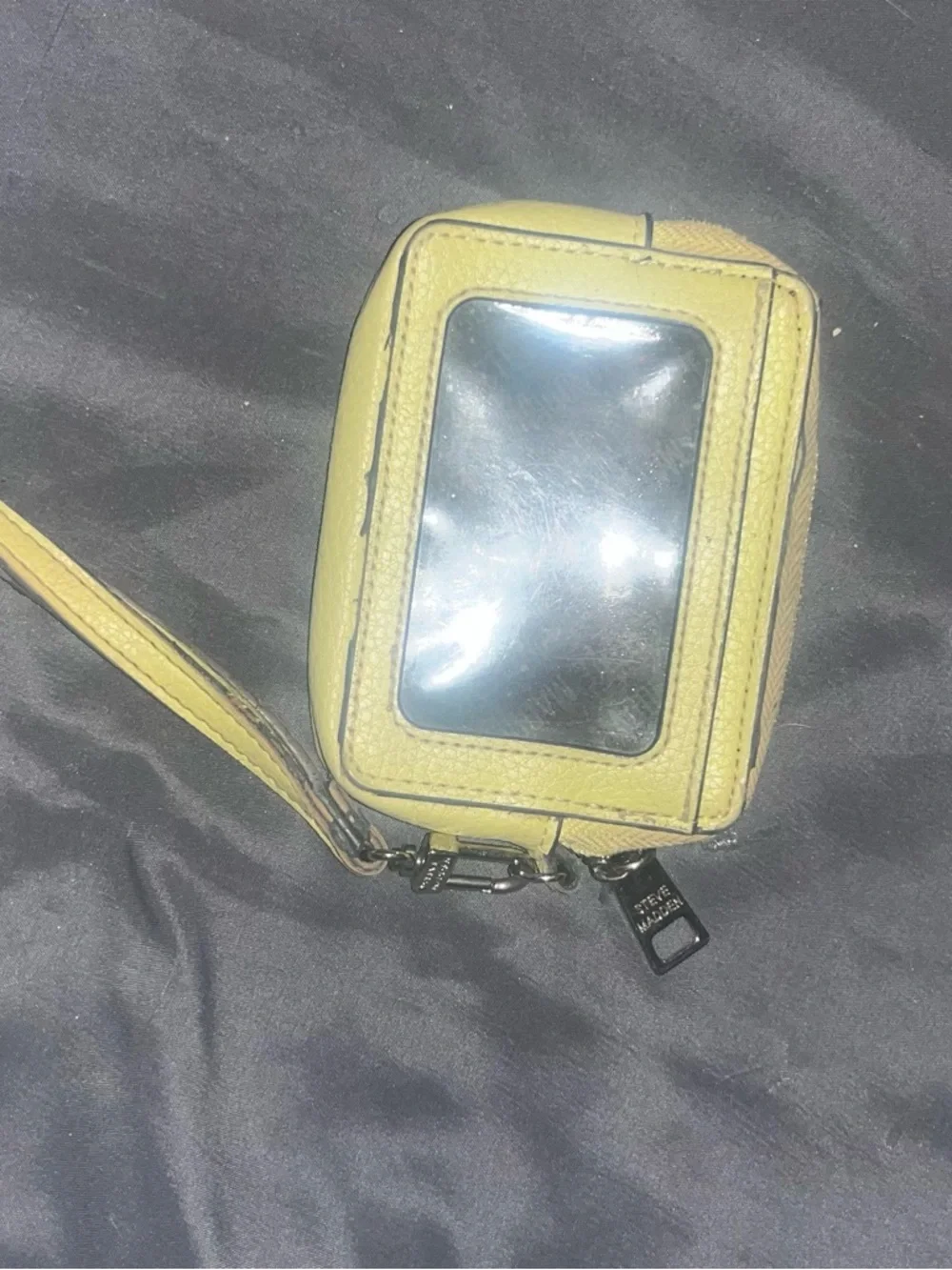 Steve Madden compact wristlet