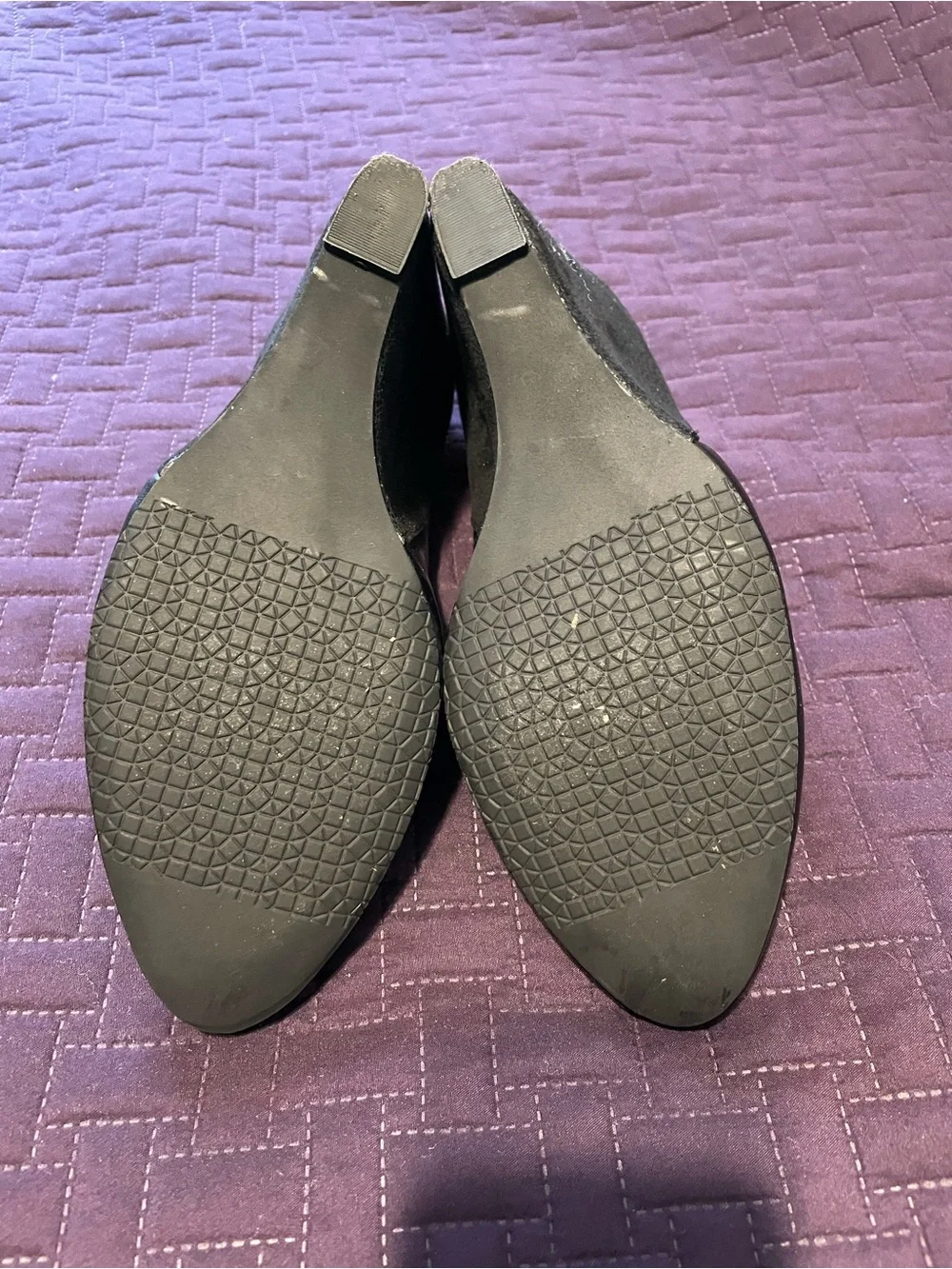 Audrey Brooke sleek black