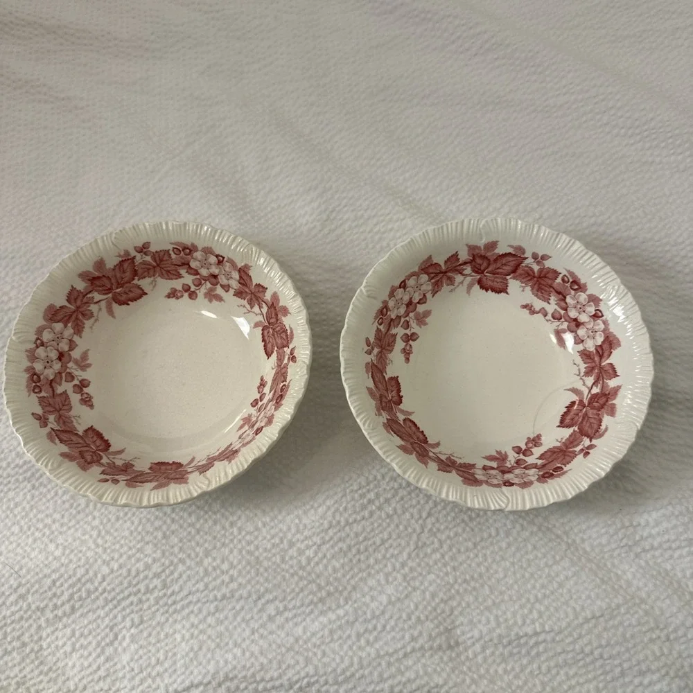 Wedgwood bramble Pink Replacement Bowls (2)  6
