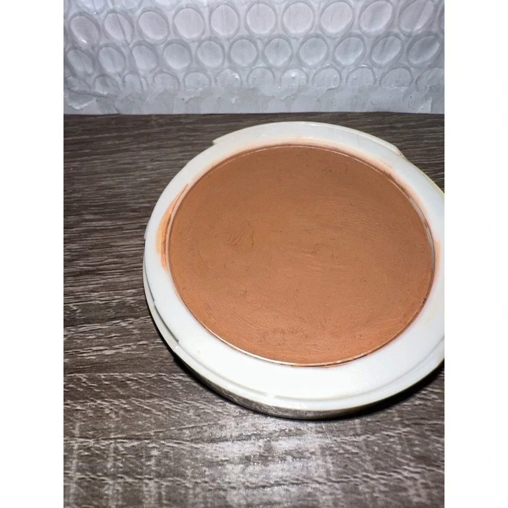 Benefit Cosmetics benefit some