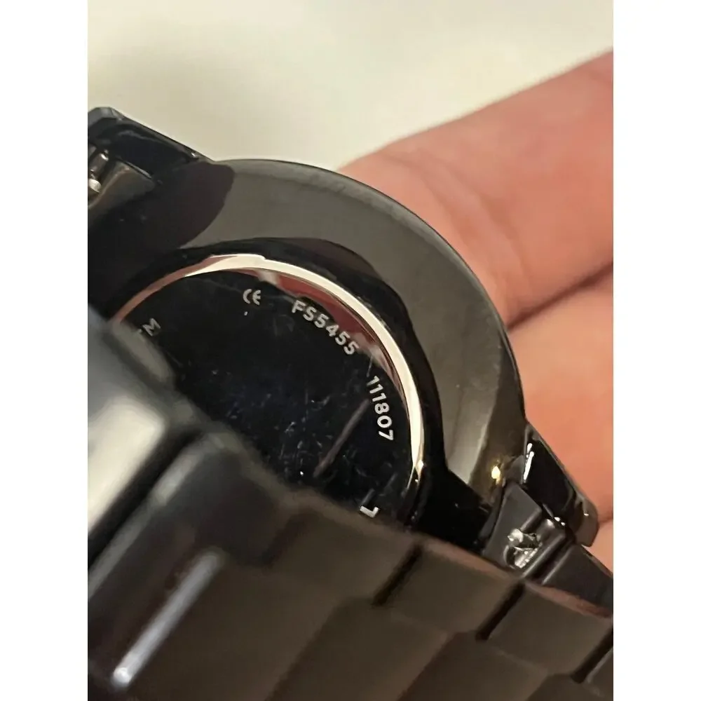 Fossil fold case o’clock