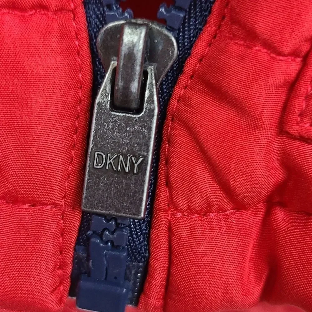 Dkny red blue