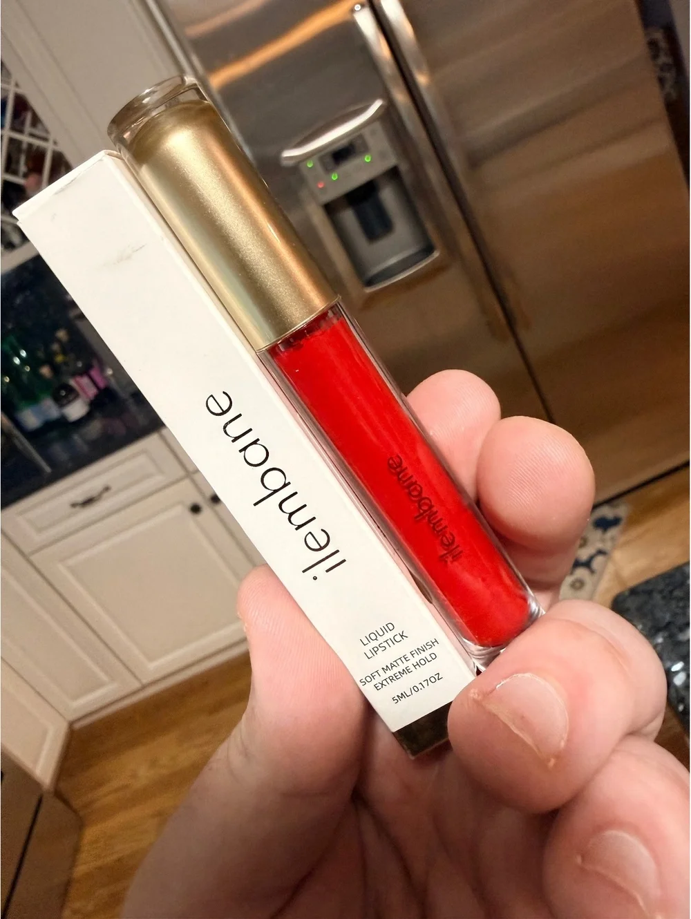 Il Makiage Liquid Lipstick Soft Matte Finish Red
