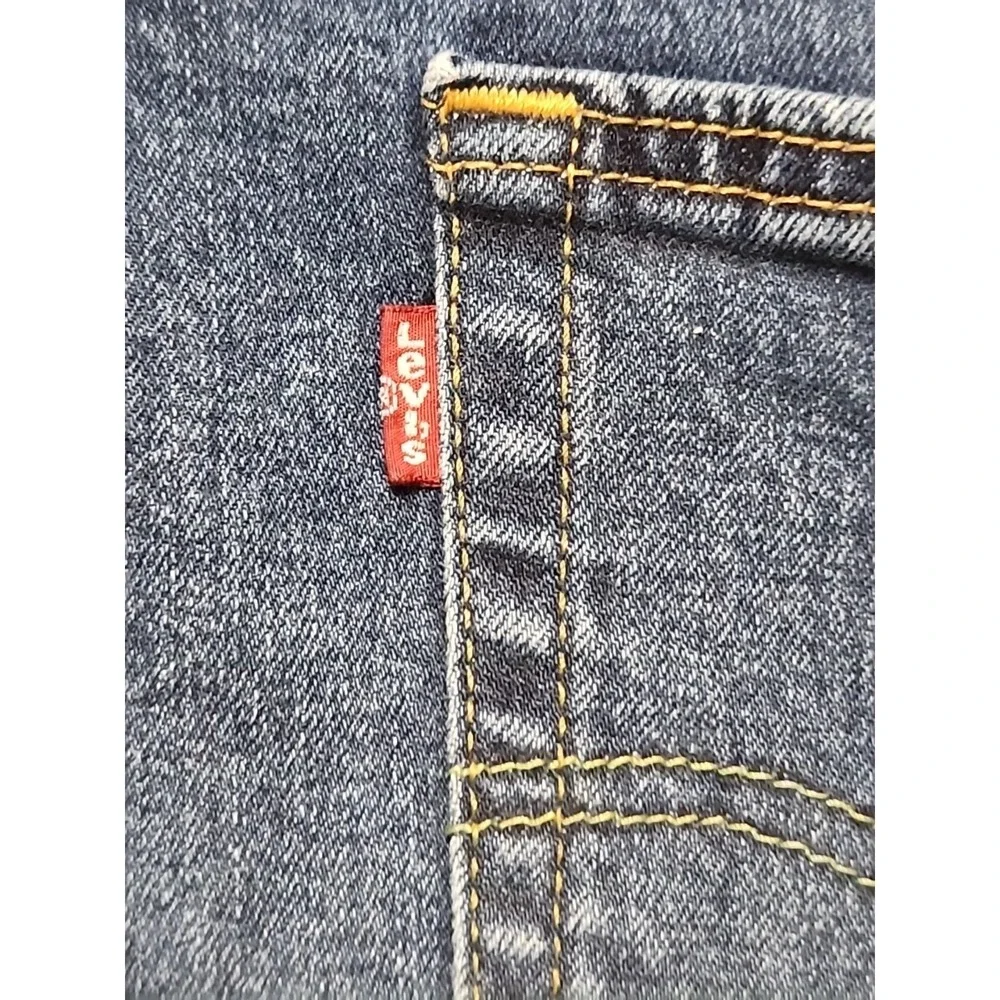 Levis please see
