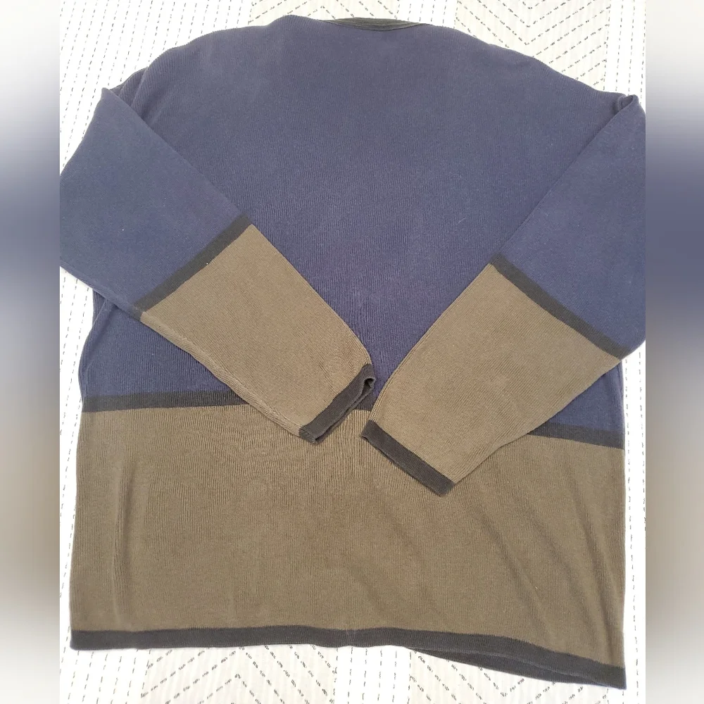 Charpentier Clothier trim button