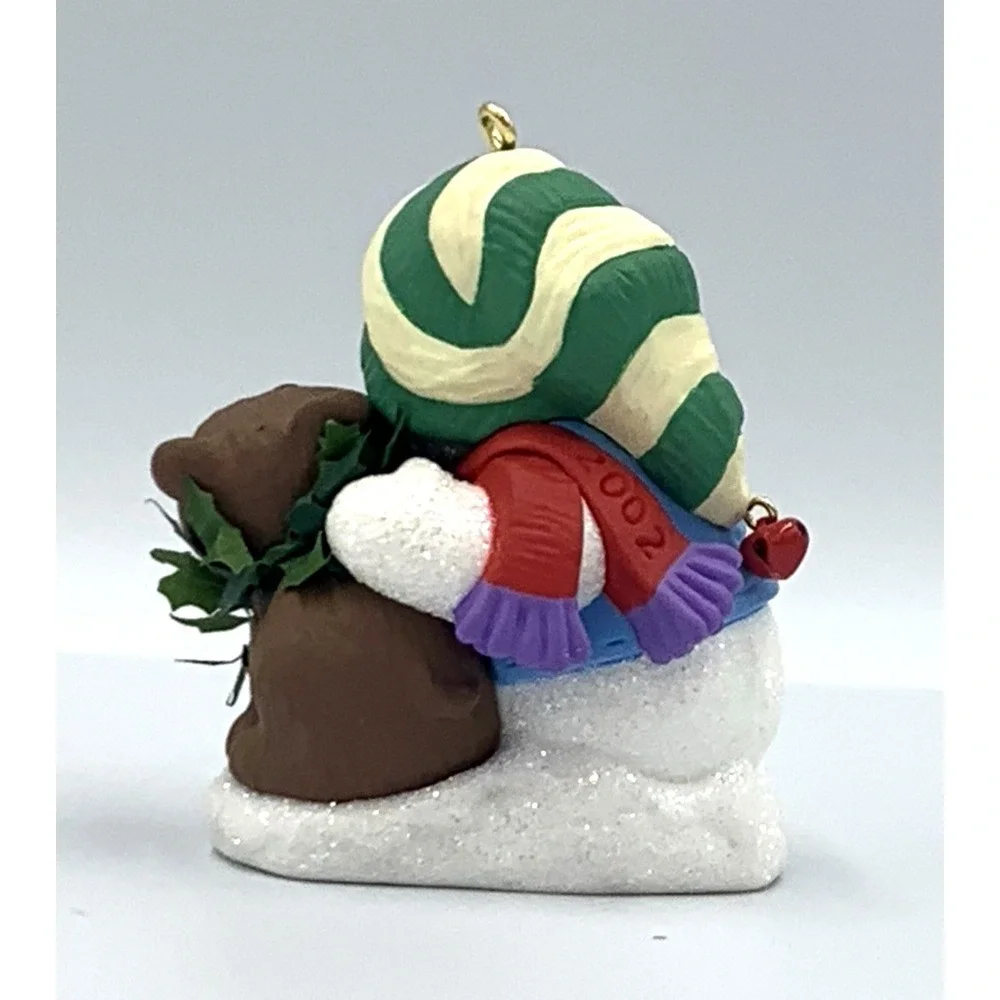 2002‎ Snow Buddies Hallmark Keepsake Ornament Snowman with Bear Cub #5 in Series