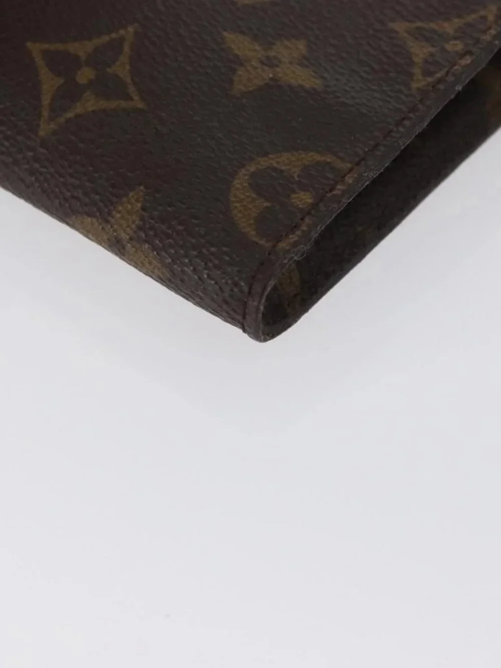 Louis Vuitton brand	louis vuitton