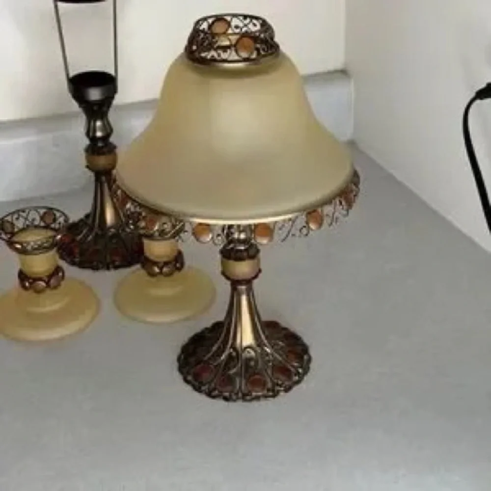 Classic Amber Glass and Bronze Table Lamp Set - Elegant Home Accents