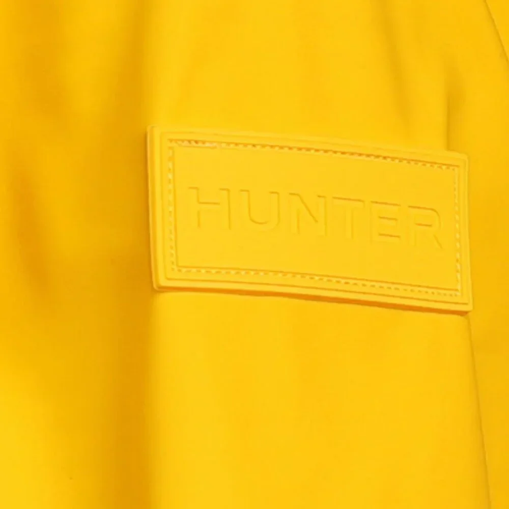 Hunter kids rain