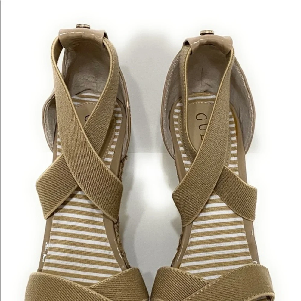Guess beige penelope