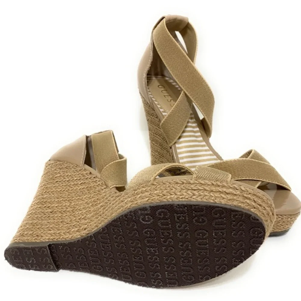 Guess beige penelope
